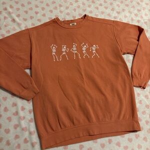 Skeletons dancing crewneck sweatshirt size large comfort colors